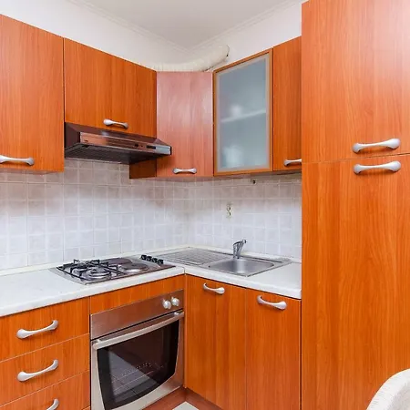 Lucija Apartment